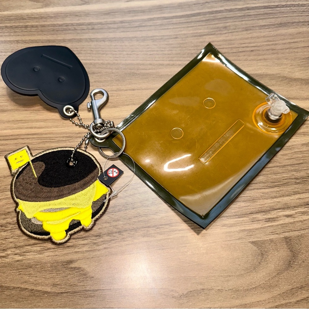 ACNE STUDIOS PVC Key Fob - Picture 5 of 8